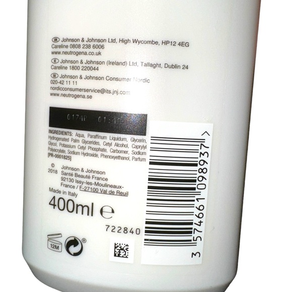 Neutrogena 48H Deep Moisture Fast Absorbing Body Lotion for Dry Skin (2 Ct.) - Picture 3 of 3